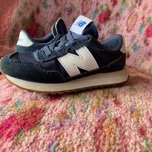 New balance kids blue royal white sneakers tennis shoes